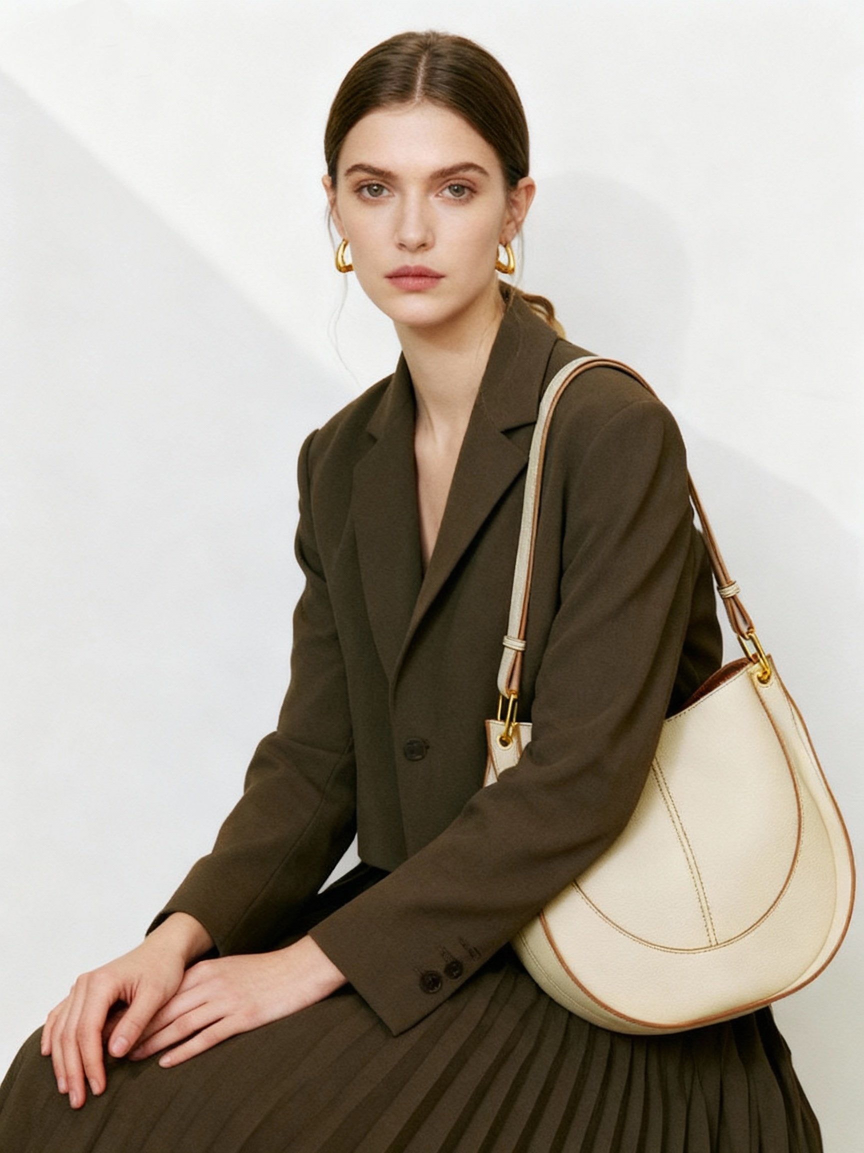 Luna Hobo Bag