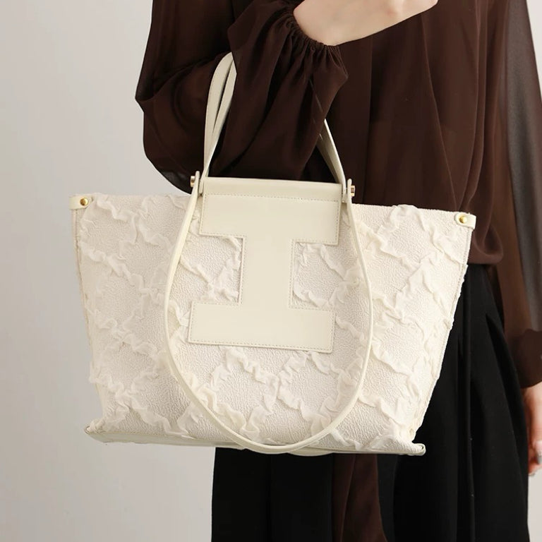 #129 Tecton Tote