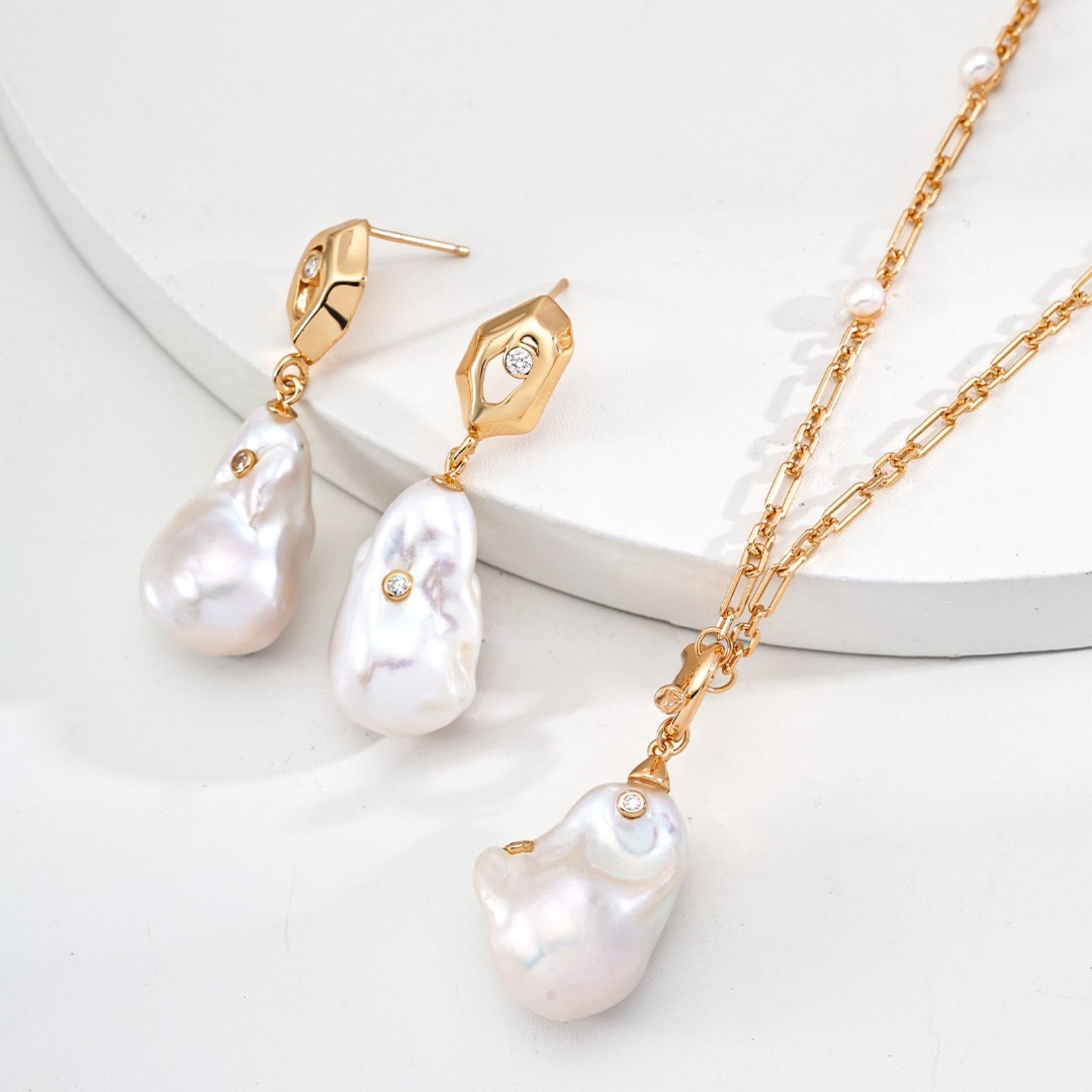 Baroque Pearls, The Bold, Beautiful Twist on Classic Jewelry
